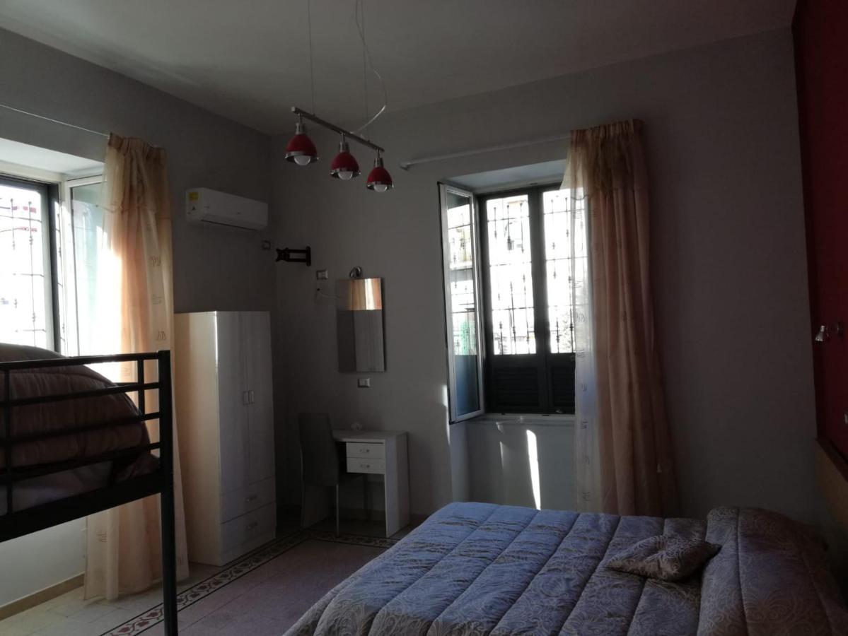 B&B Enjoy Ercolano Exterior foto